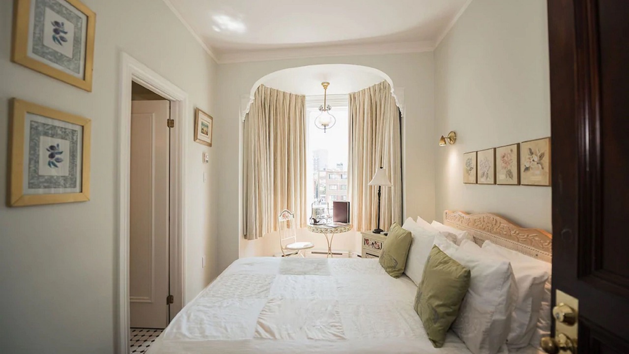Photo of Bedroom in Quartier des Spectacles