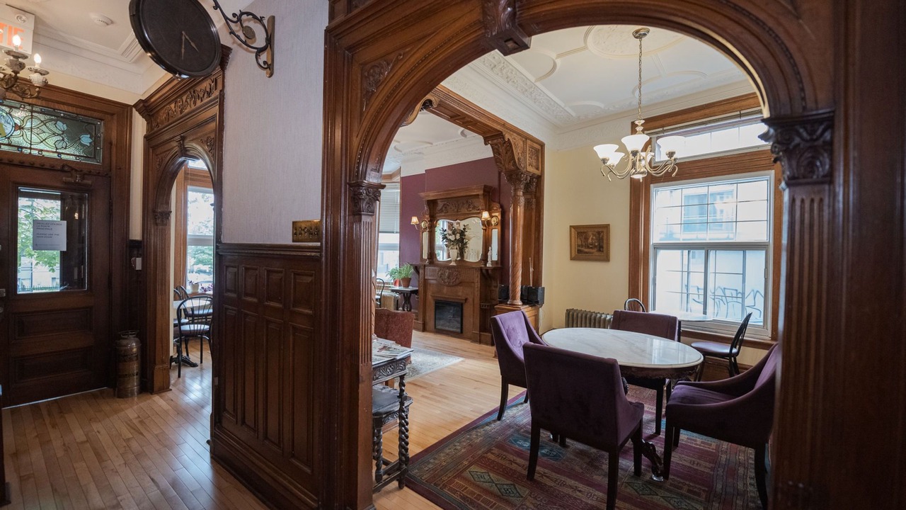 Photo of Livingroom in Quartier des Spectacles