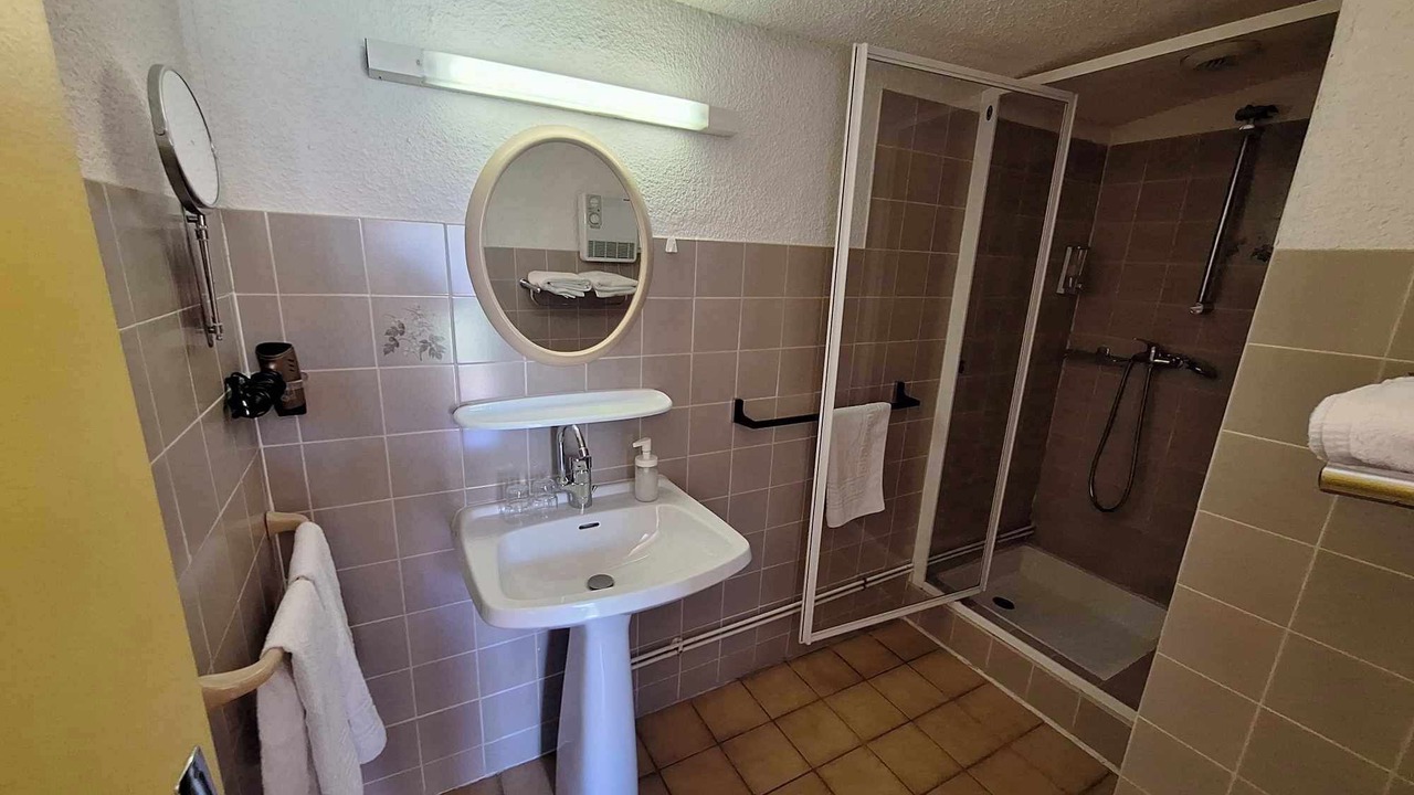 Photo of Bathroom in Saint-Bonnet-en-Champsaur