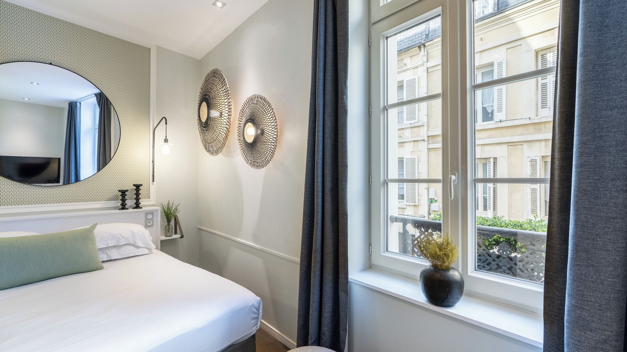 Photo of Bedroom in Trouville-sur-Mer