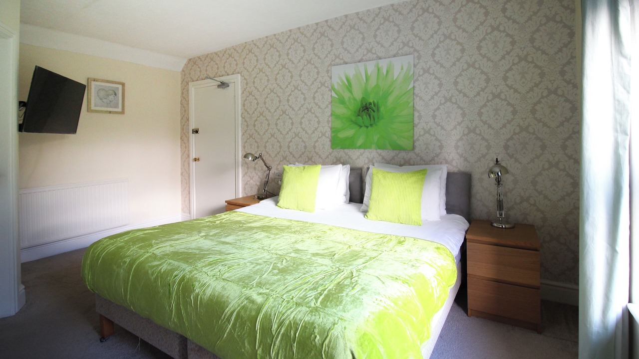 Photo of Others in Alsop en le Dale