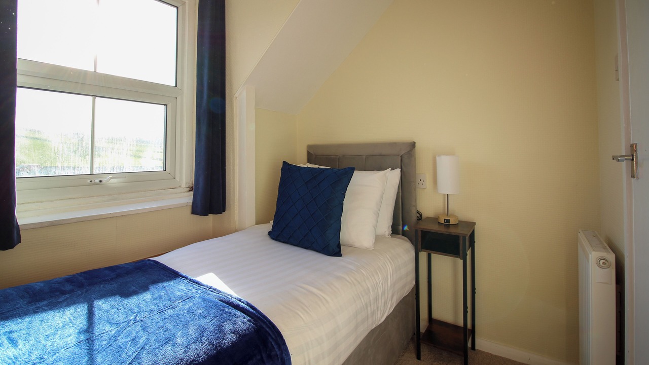 Photo of Others in Alsop en le Dale