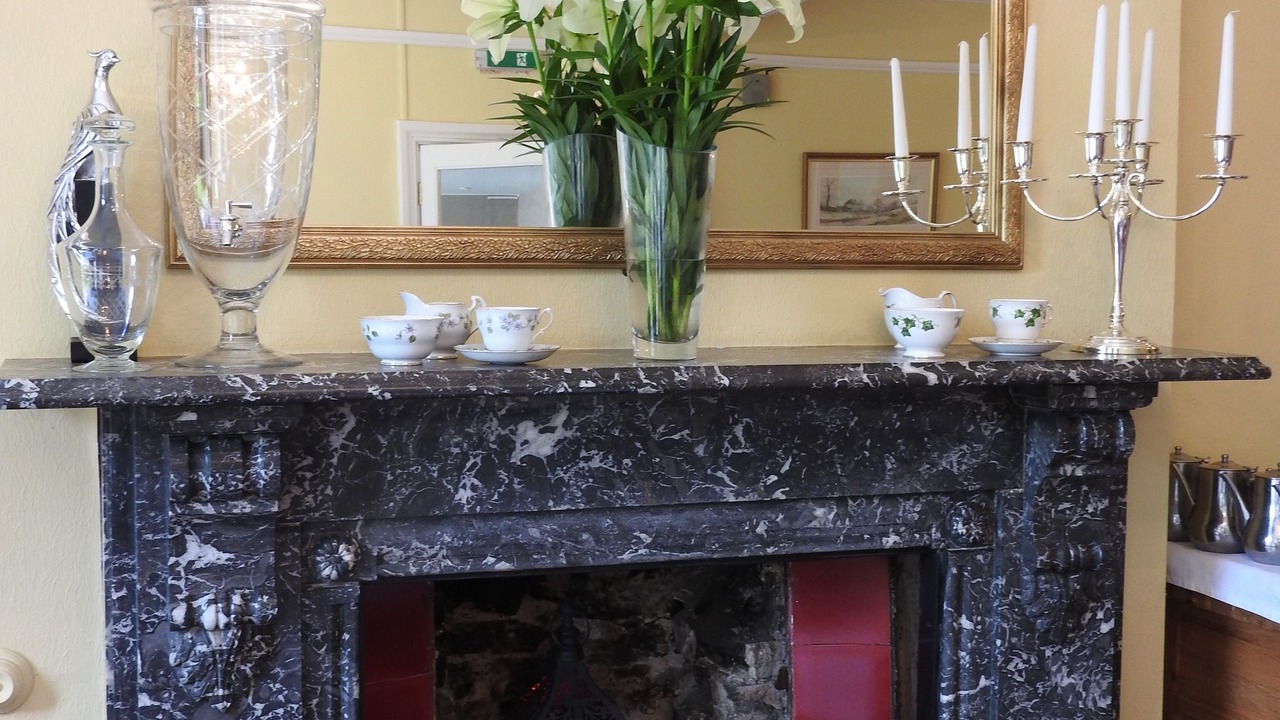 Photo of Others in Alsop en le Dale