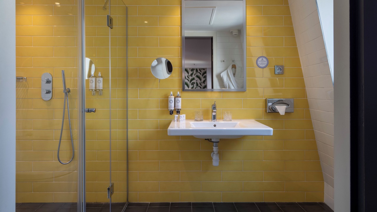 Photo of Bathroom in 9th Arrondissement