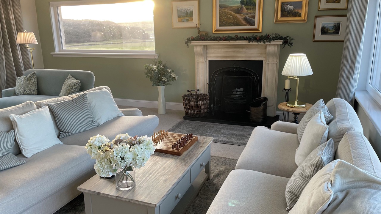 Photo of Others in Auchengray