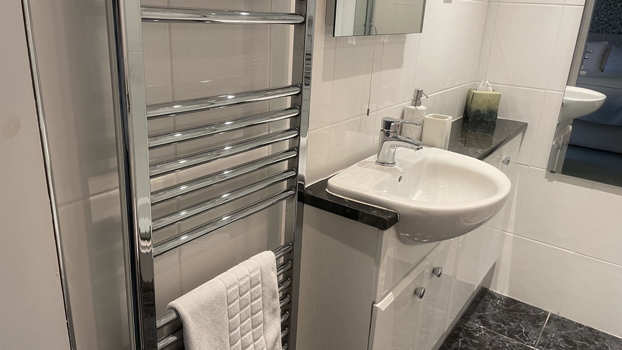 Photo of Others in Auchengray