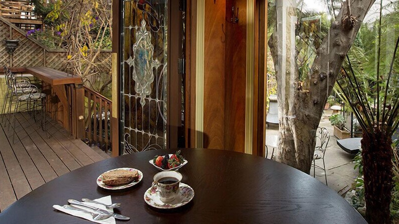 Photo of Others in La Lengua