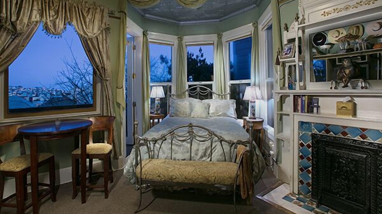 Photo of Others in La Lengua