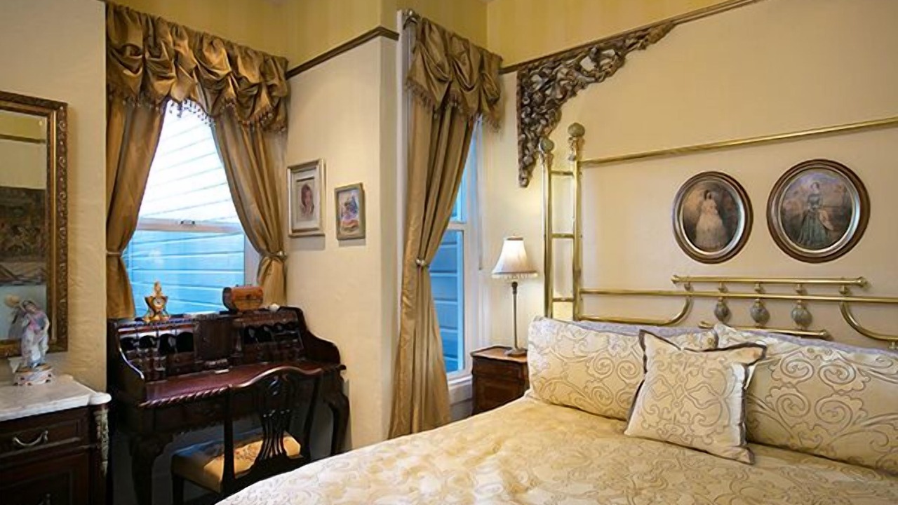 Photo of Others in La Lengua