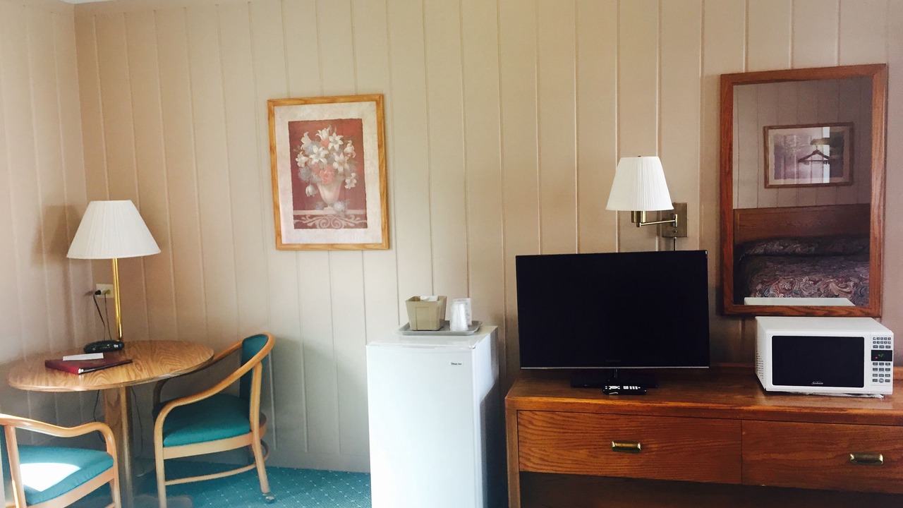 Photo of Bedroom in Mackinaw City