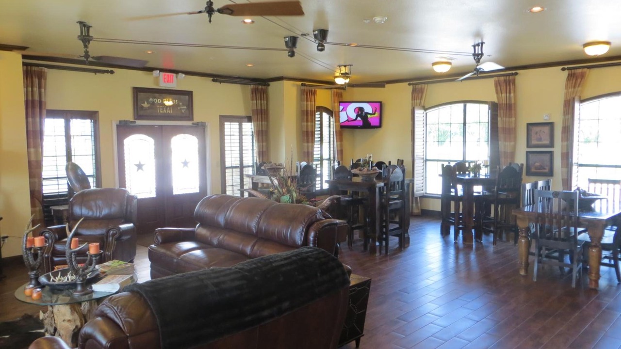 Photo of Others in Cuero
