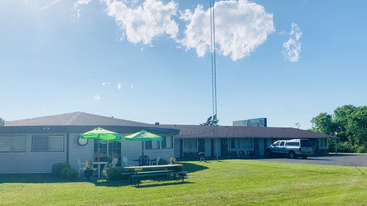Photo of Outdoor in Elkhorn
