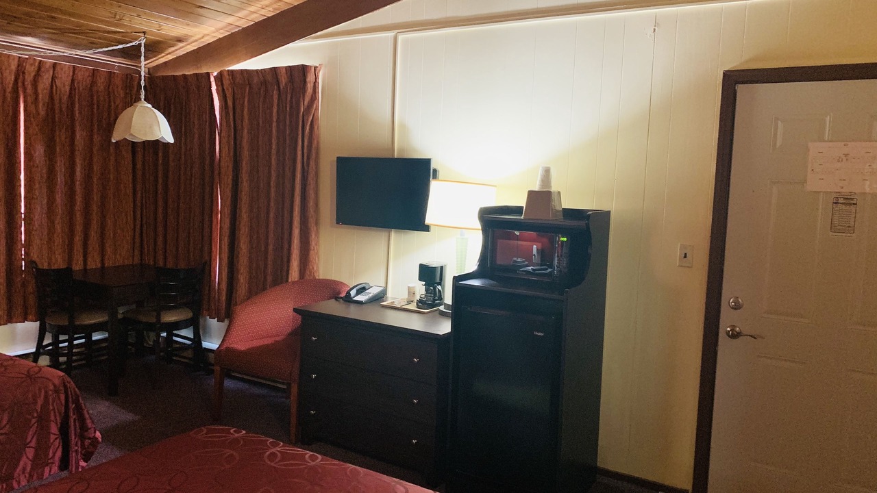 Photo of Bedroom in Elkhorn