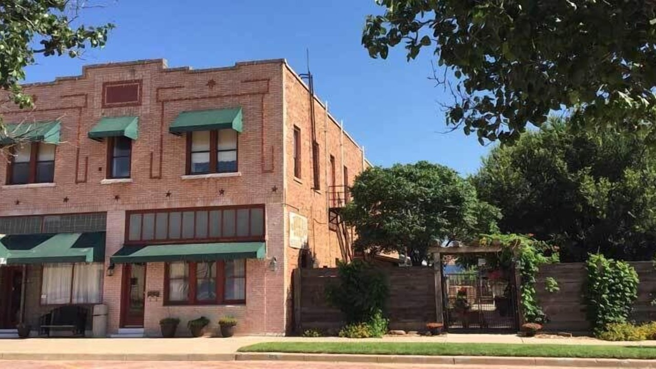 Photo of Buildings in Post