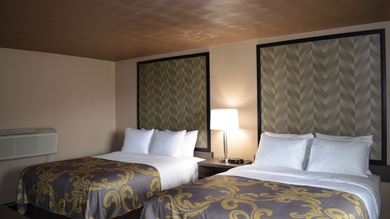 Photo of Bedroom in Niagara Falls