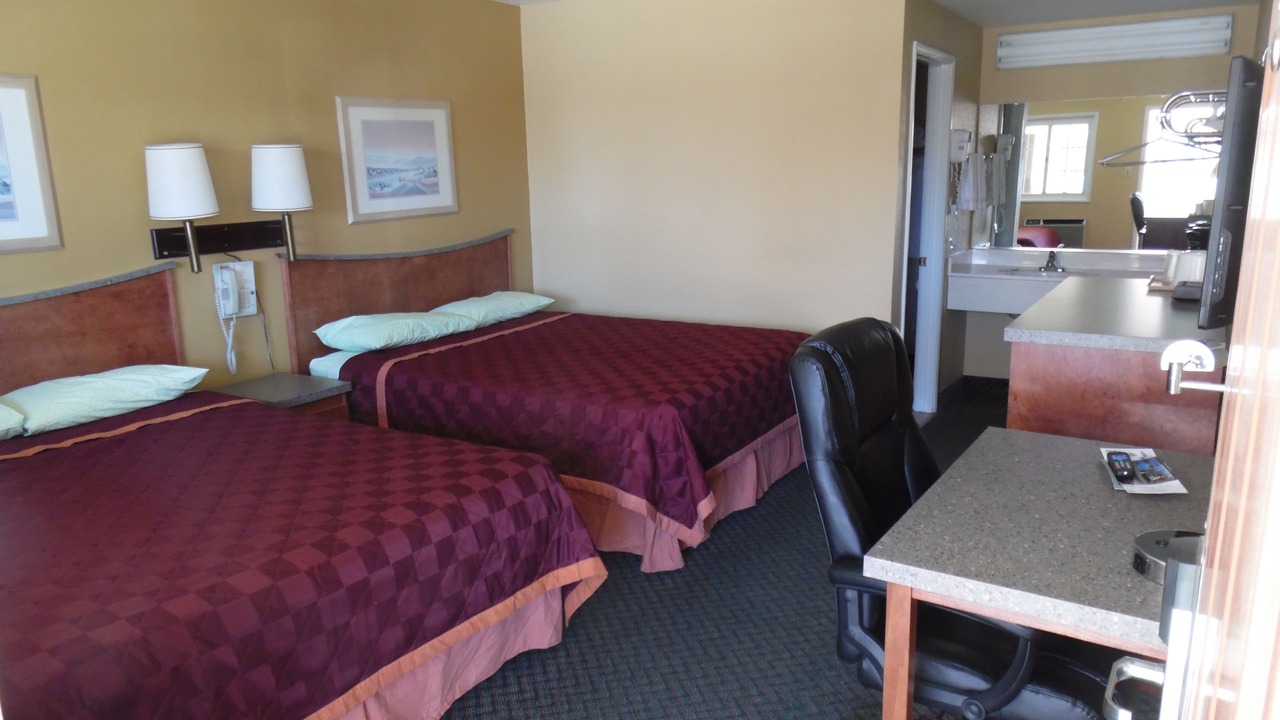 Photo of Bedroom in Lone Pine