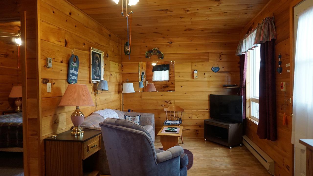 Photo of Livingroom in Miltonvale Park