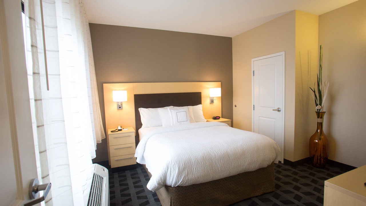 Photo of Bedroom in Lincoln