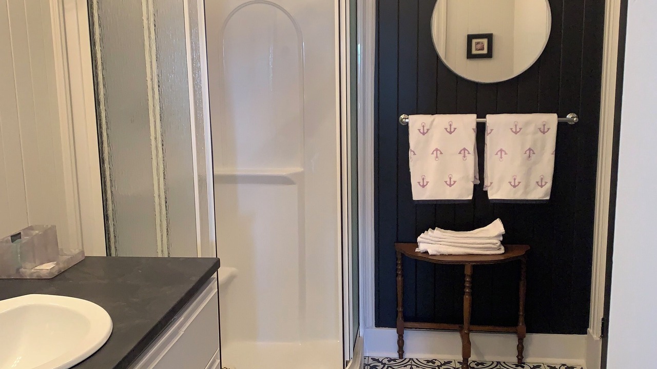 Photo of Bathroom in Port-Daniel