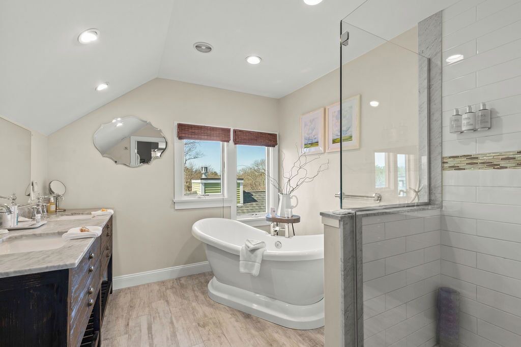 Photo of Bathroom in Brewster