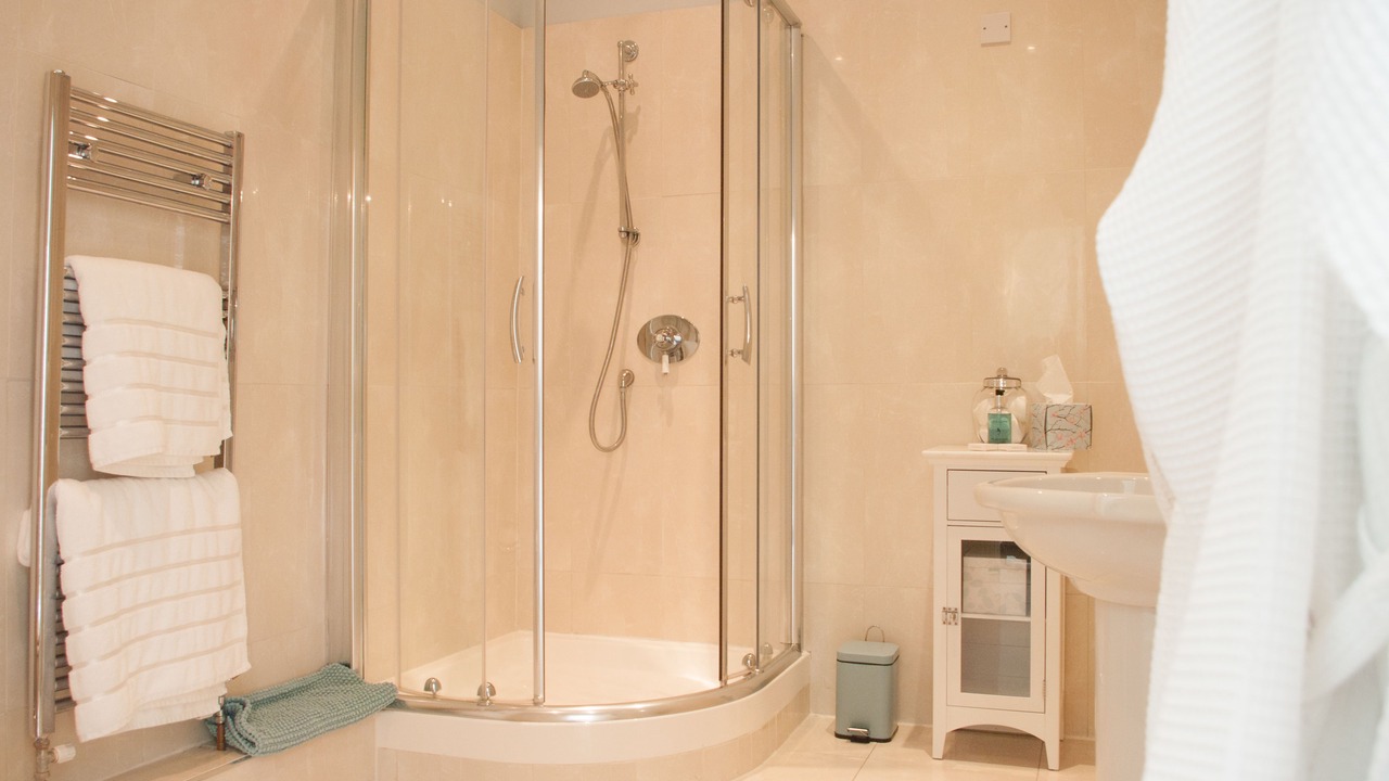 Photo of Bathroom in Shelsley Walsh