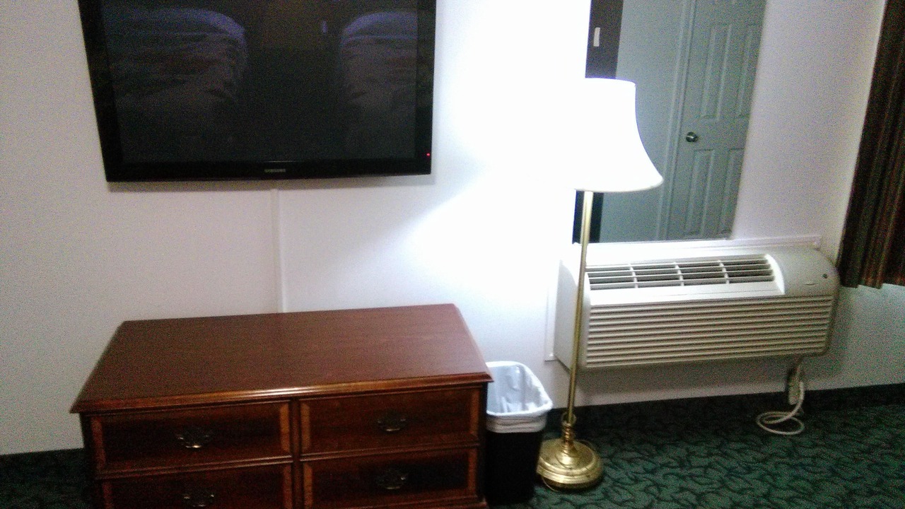 Photo of Bedroom in Smiths Falls
