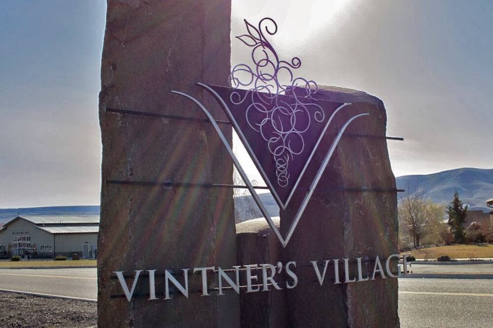 Photo of Others in Prosser