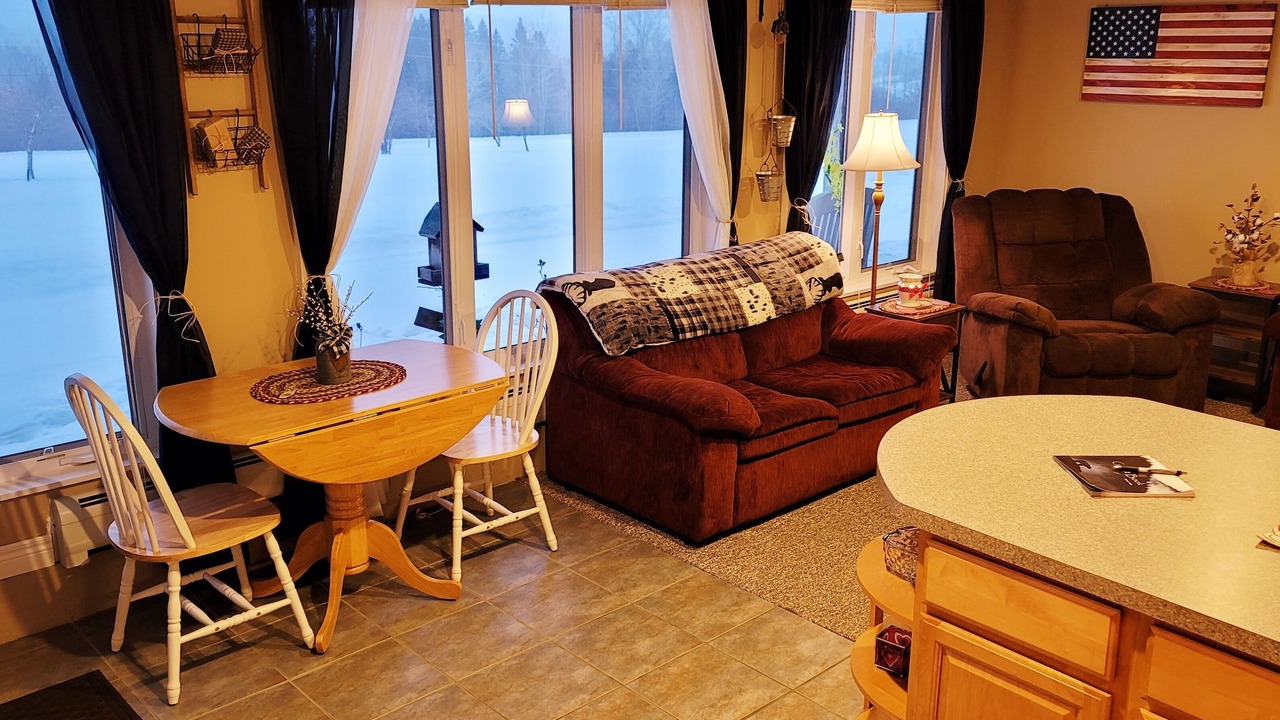 Photo of Livingroom in Colebrook