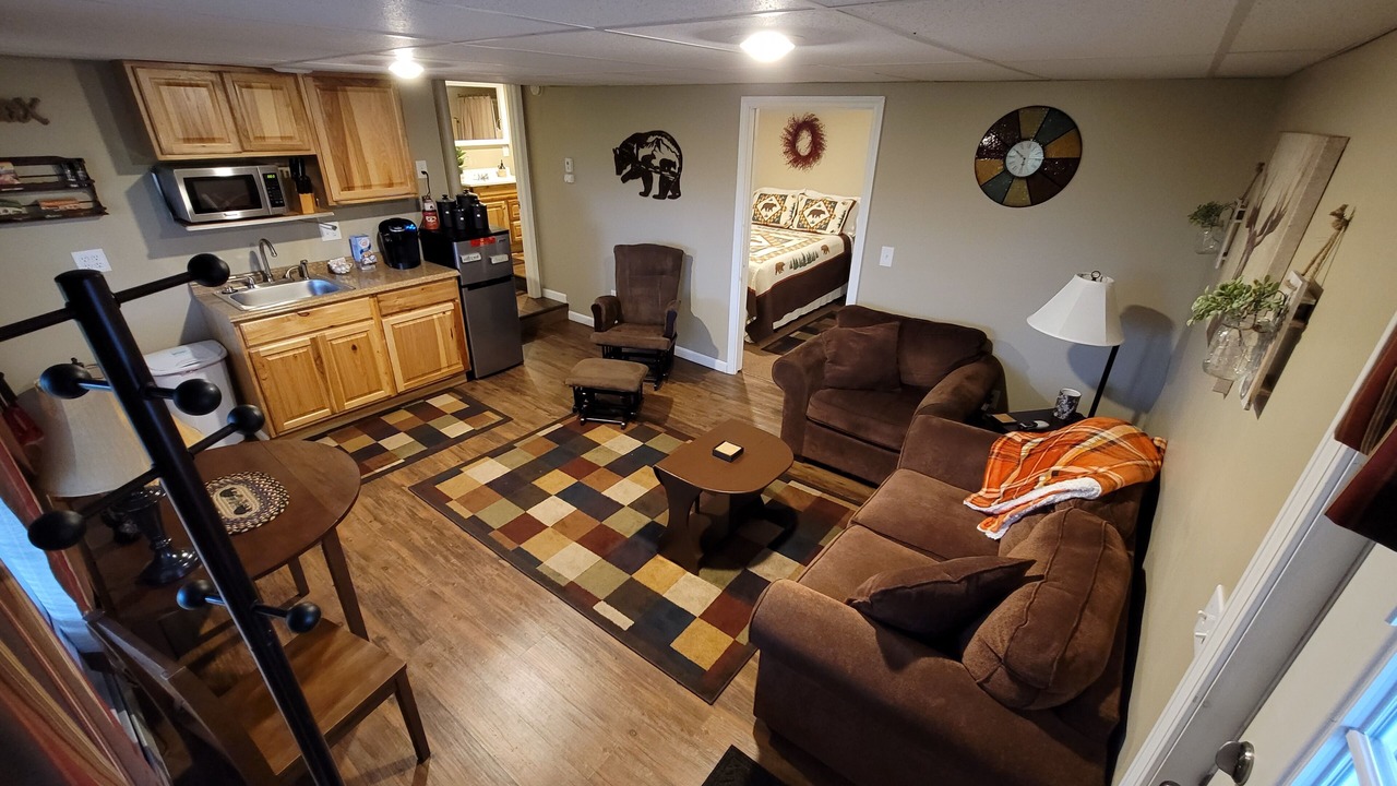Photo of Bedroom in Colebrook