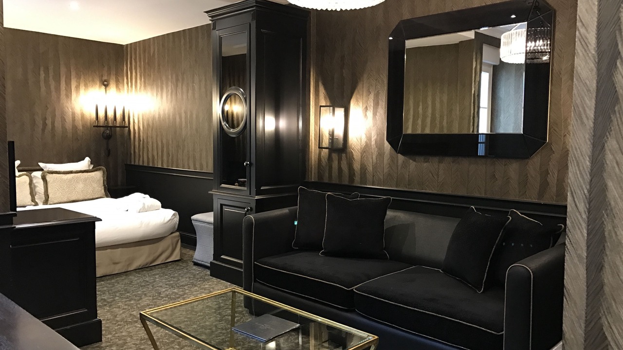 Photo of Bedroom in Faubourg-du-Roule