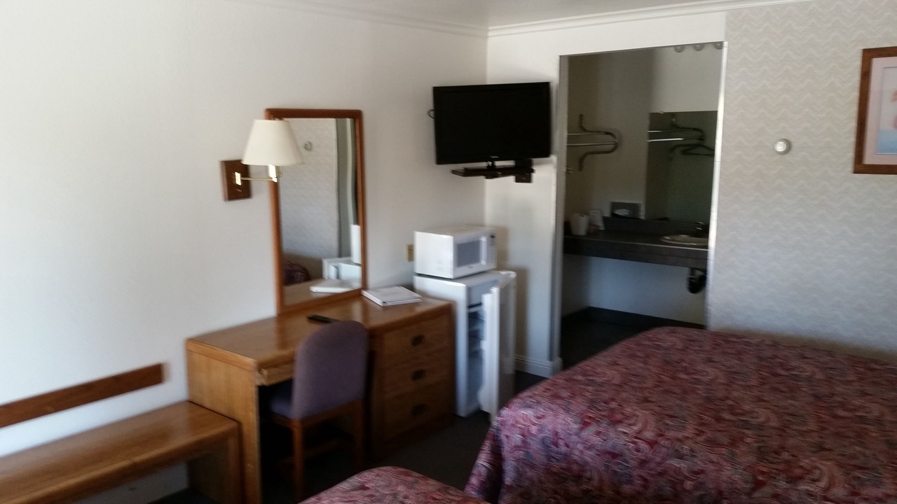 Photo of Bedroom in Kelseyville