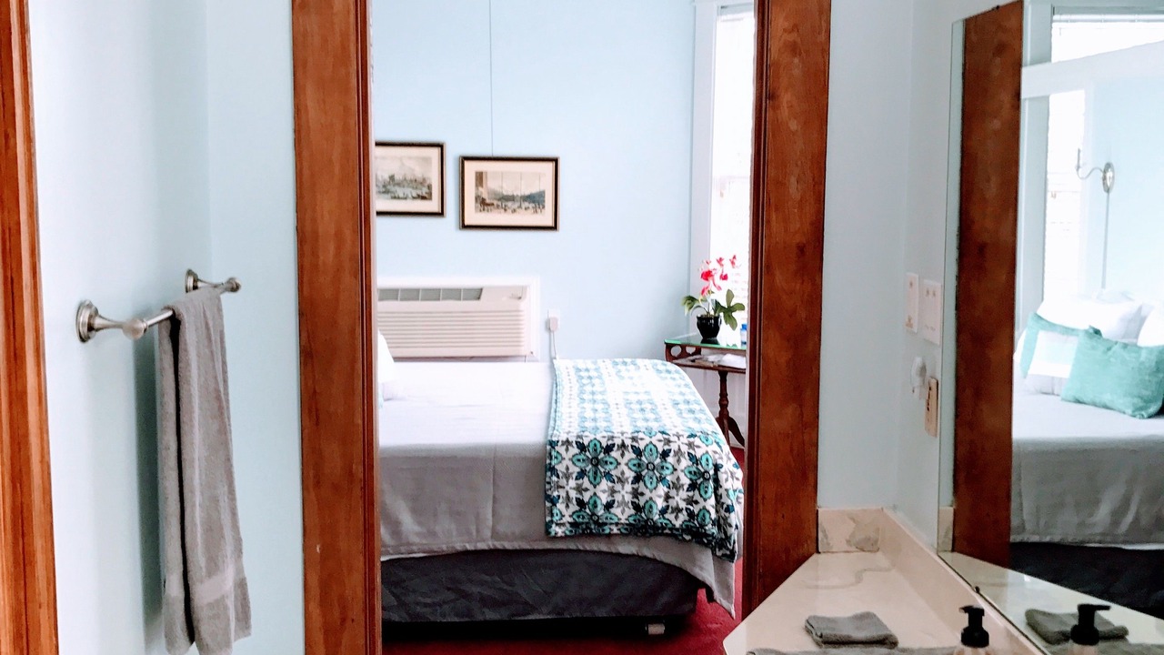 Photo of Bathroom in Helena