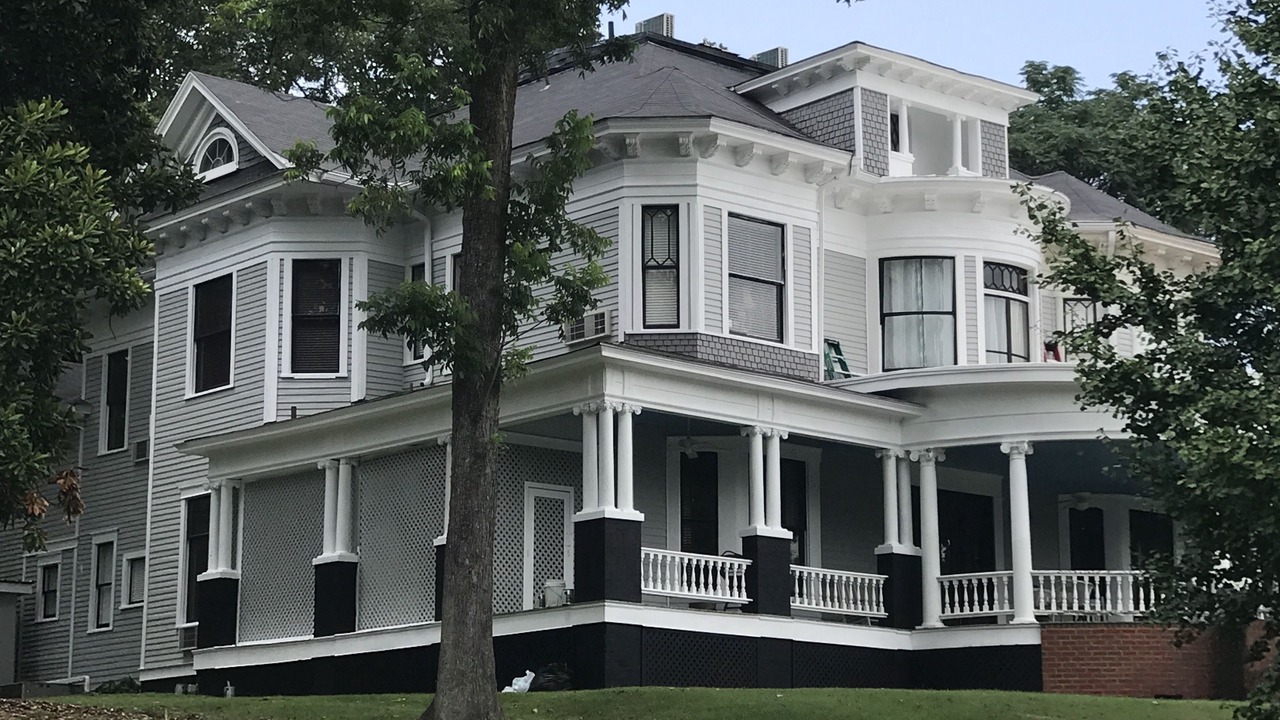 Photo of Others in Helena