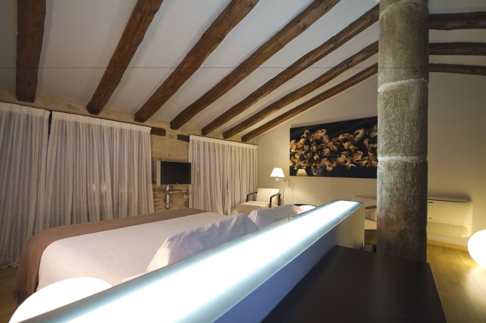 Photo of Bedroom in Calaceite