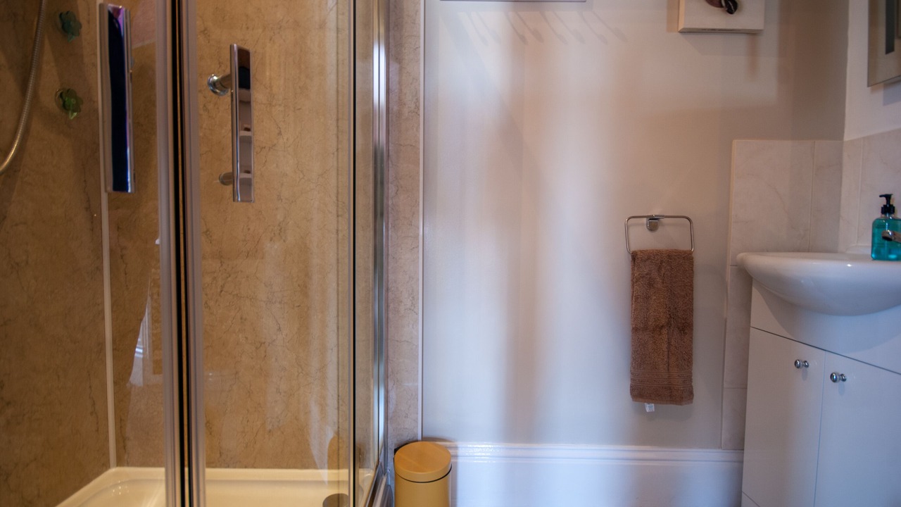 Photo of Bathroom in Shanklin