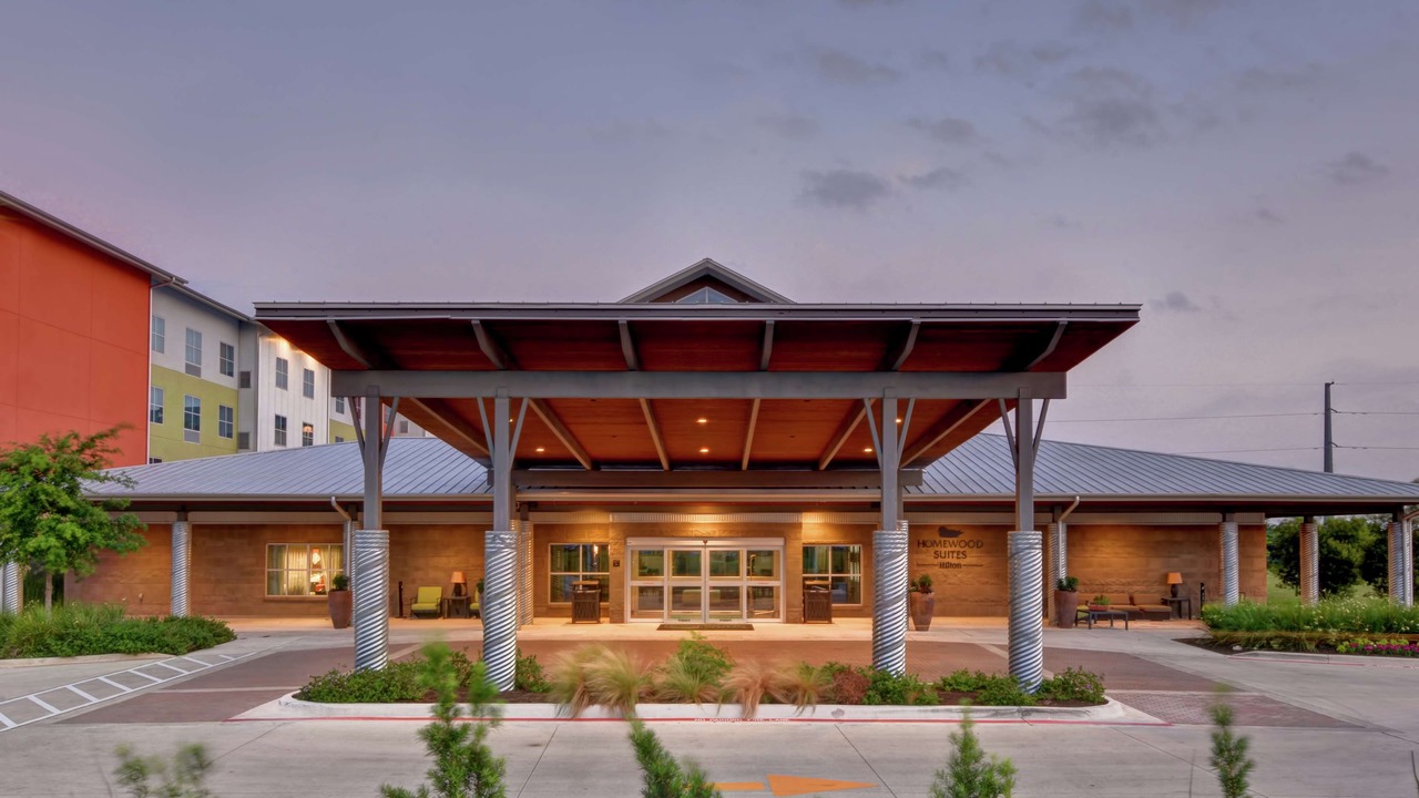 Photo of Outdoor in McNeil
