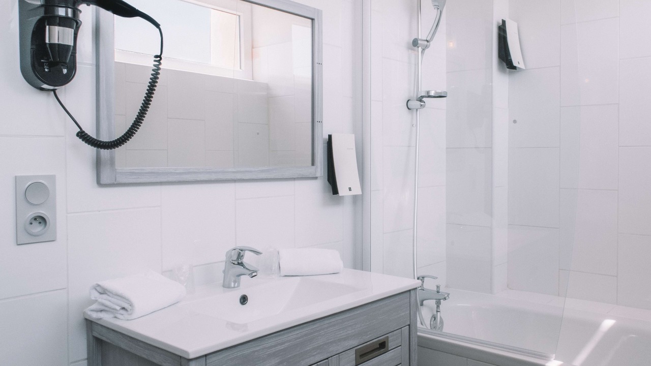 Photo of Bedroom in Balaruc-les-Bains