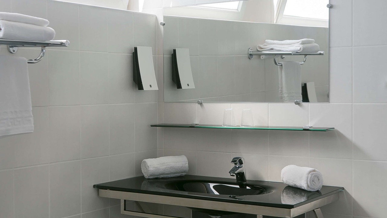 Photo of Bathroom in Balaruc-les-Bains