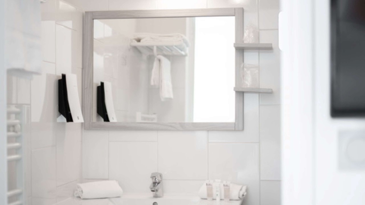 Photo of Bedroom in Balaruc-les-Bains