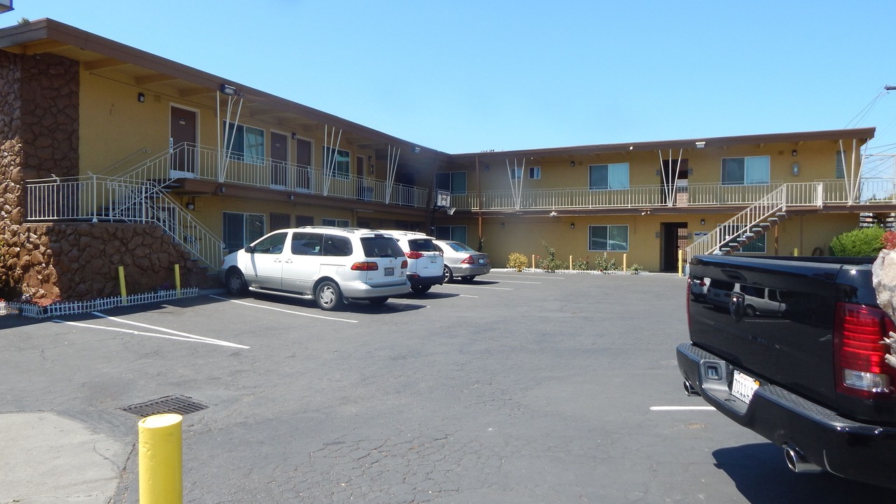 Photo of Others in Mosswood