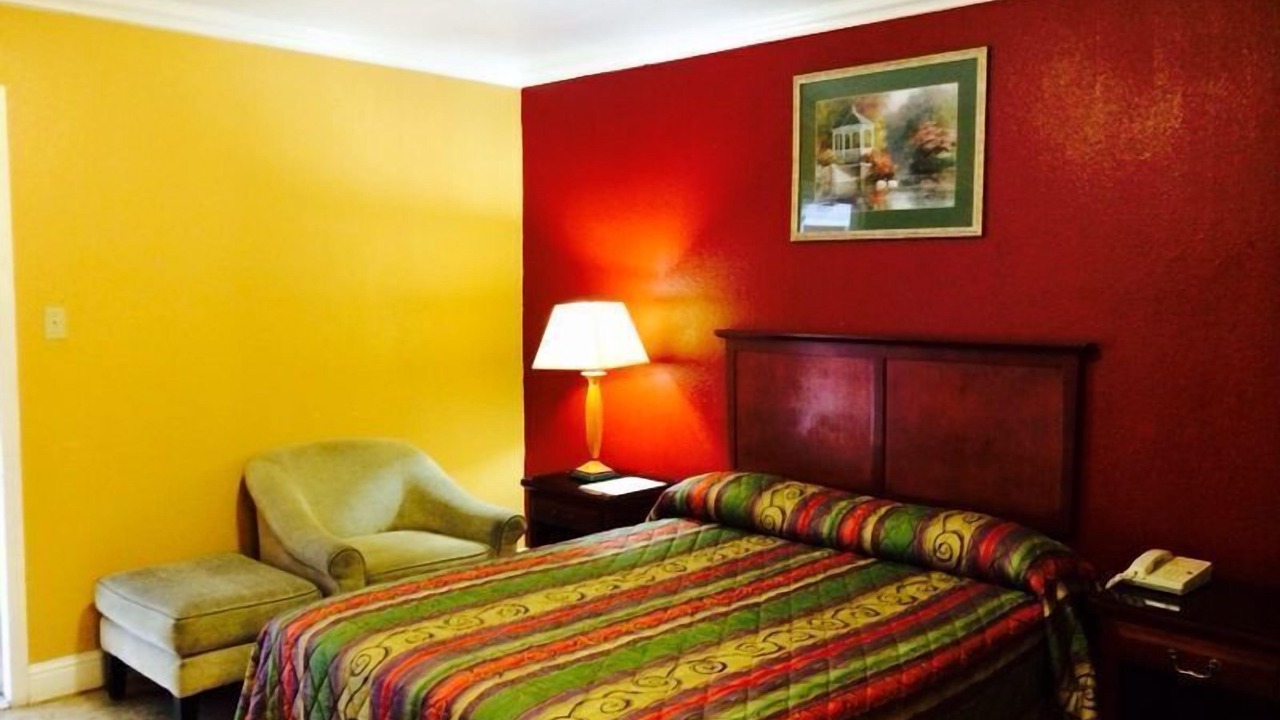 Photo of Others in Mosswood