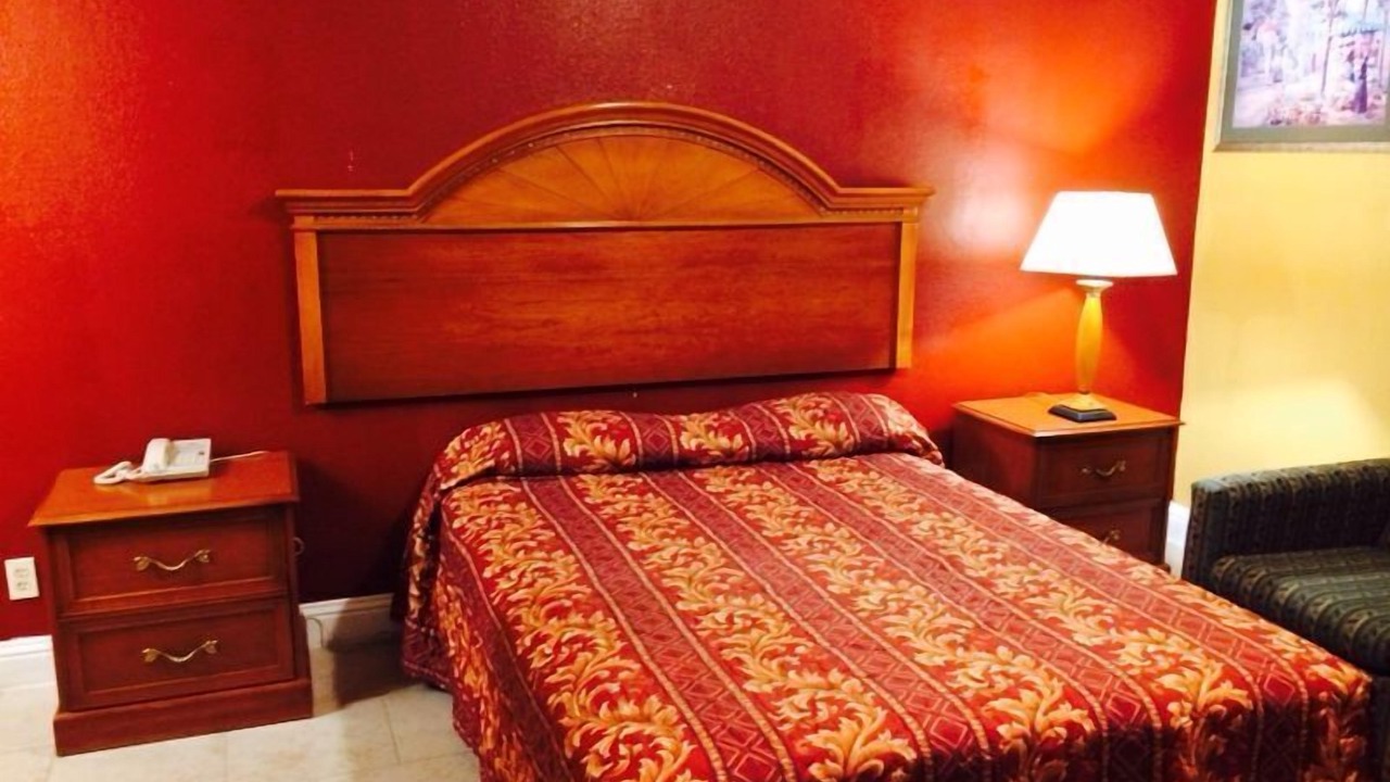 Photo of Bedroom in Mosswood