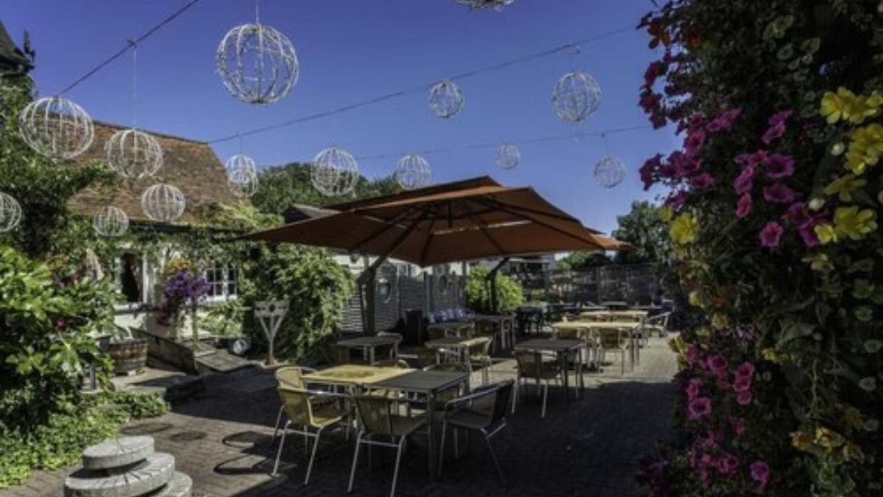 Photo of Patio Balcony in Horndon-on-the-Hill