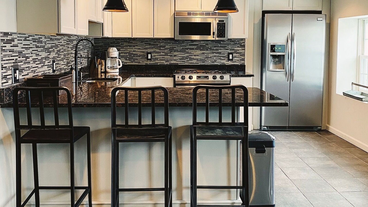 Photo of Others in Hudson