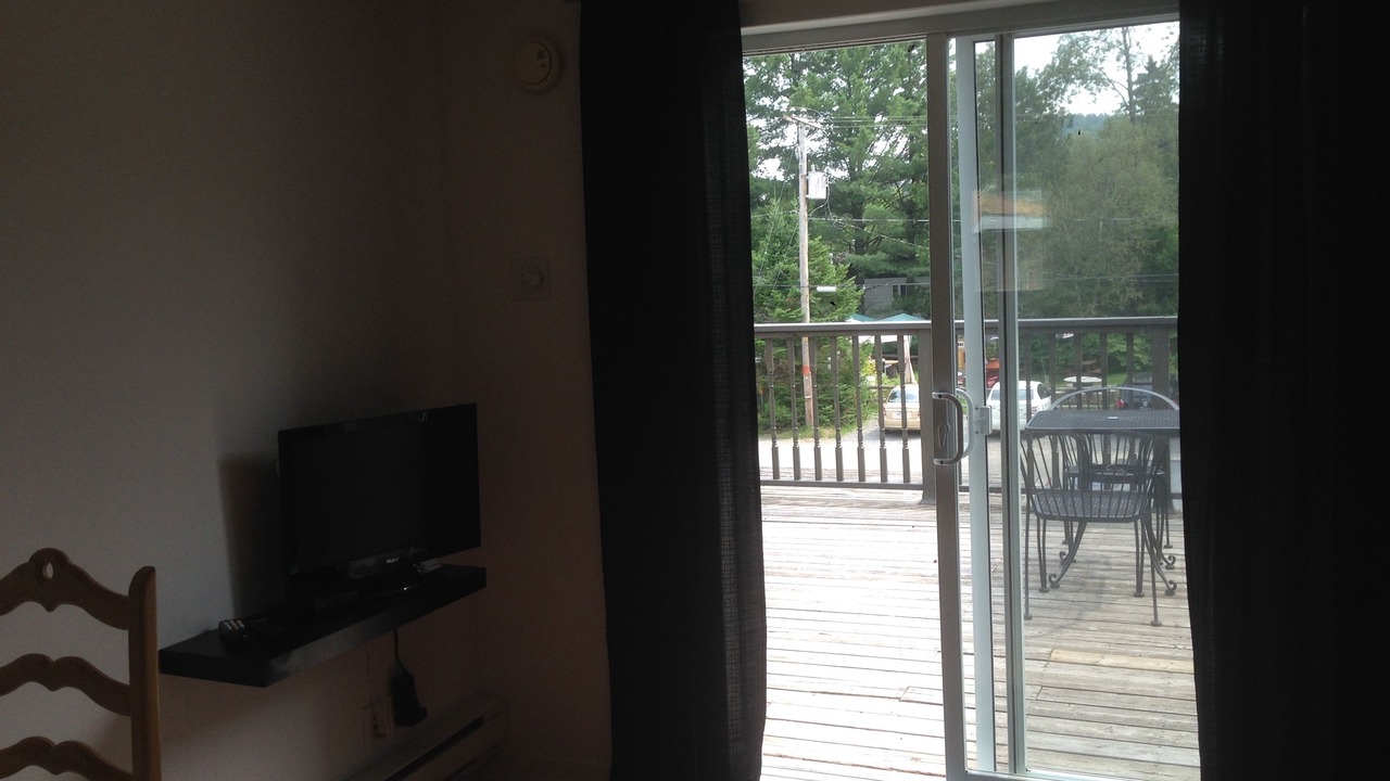Photo of Patio Balcony in St-Adolphe-d'Howard