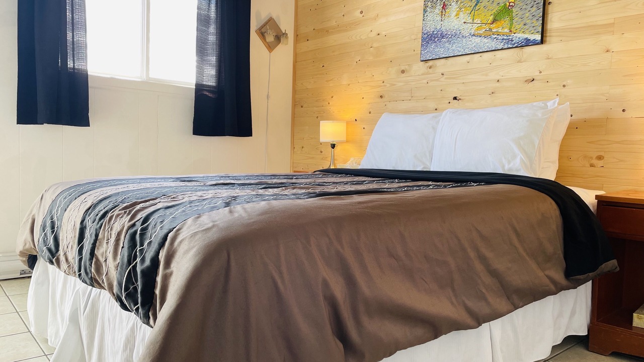 Photo of Bedroom in St-Adolphe-d'Howard