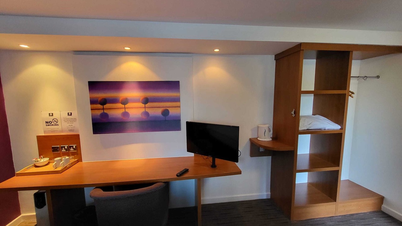 Photo of Bedroom in Mackworth