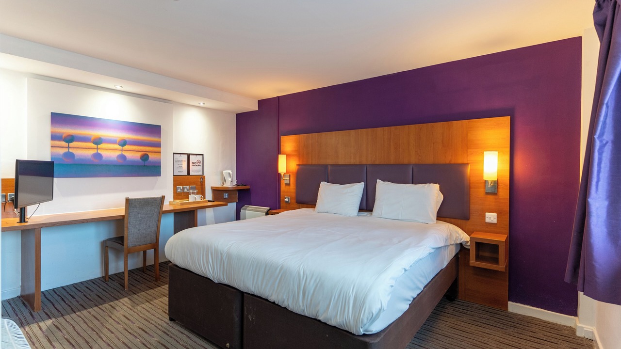 Photo of Bedroom in Mackworth