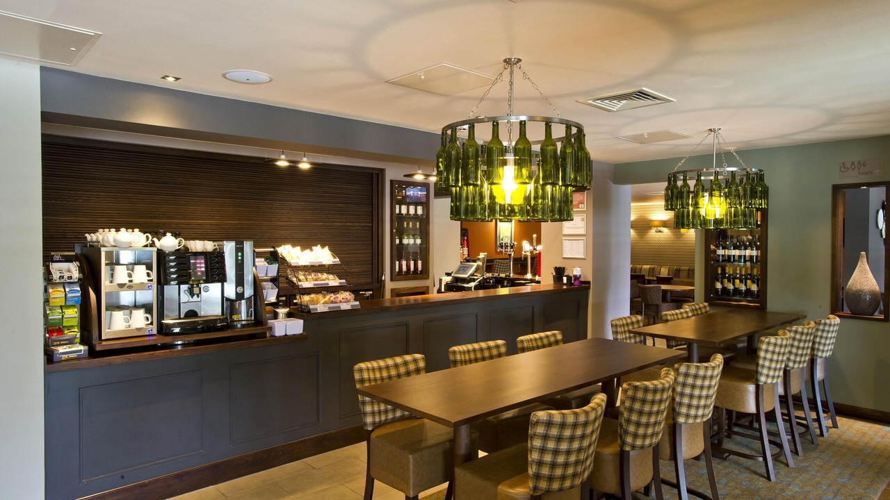 Photo of Others in Glasgow