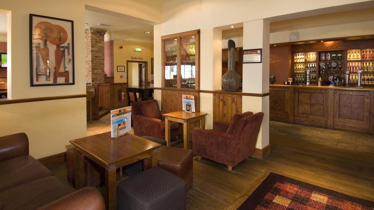 Photo of Others in Tamworth